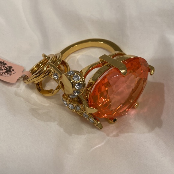 NWT Juicy couture large heart and bow engagement ring keychain - Picture 8 of 10